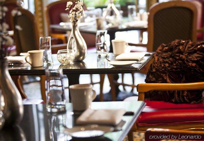 The Lindy Renaissance Charleston Hotel Restoran foto