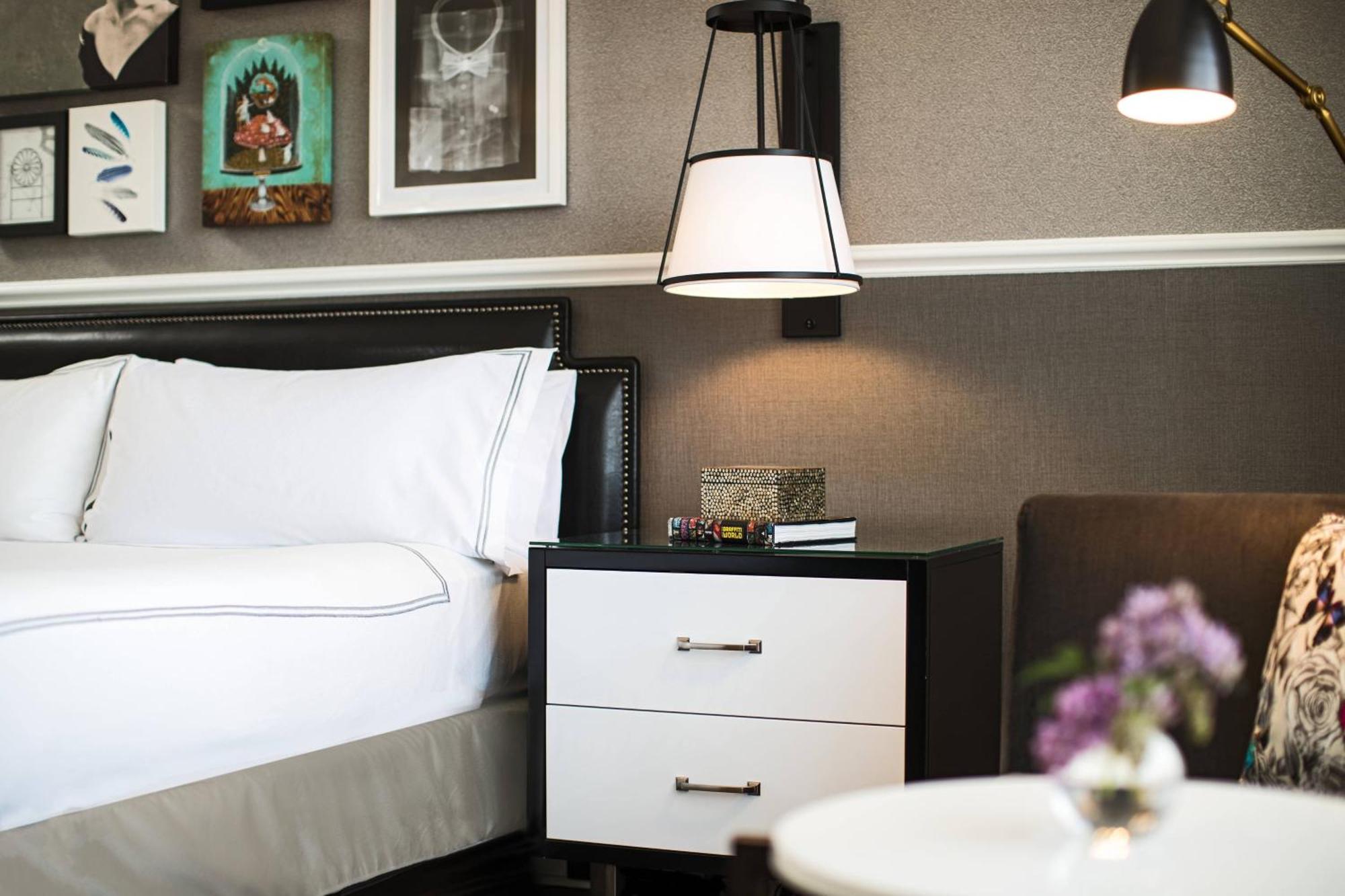 The Lindy Renaissance Charleston Hotel Bagian luar foto