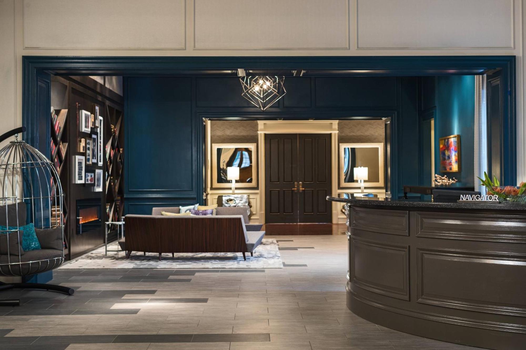 The Lindy Renaissance Charleston Hotel Bagian luar foto