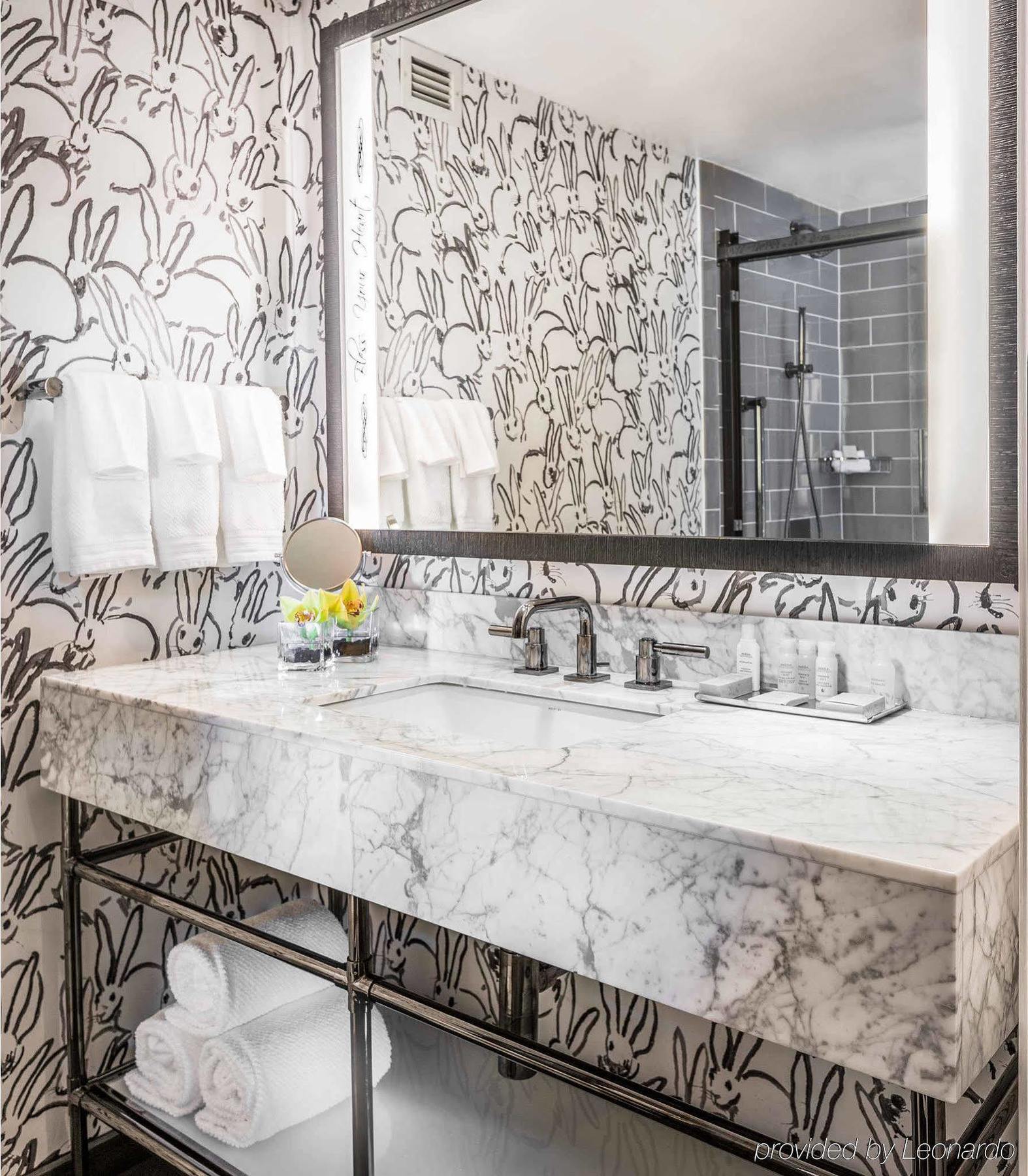 The Lindy Renaissance Charleston Hotel Bagian luar foto