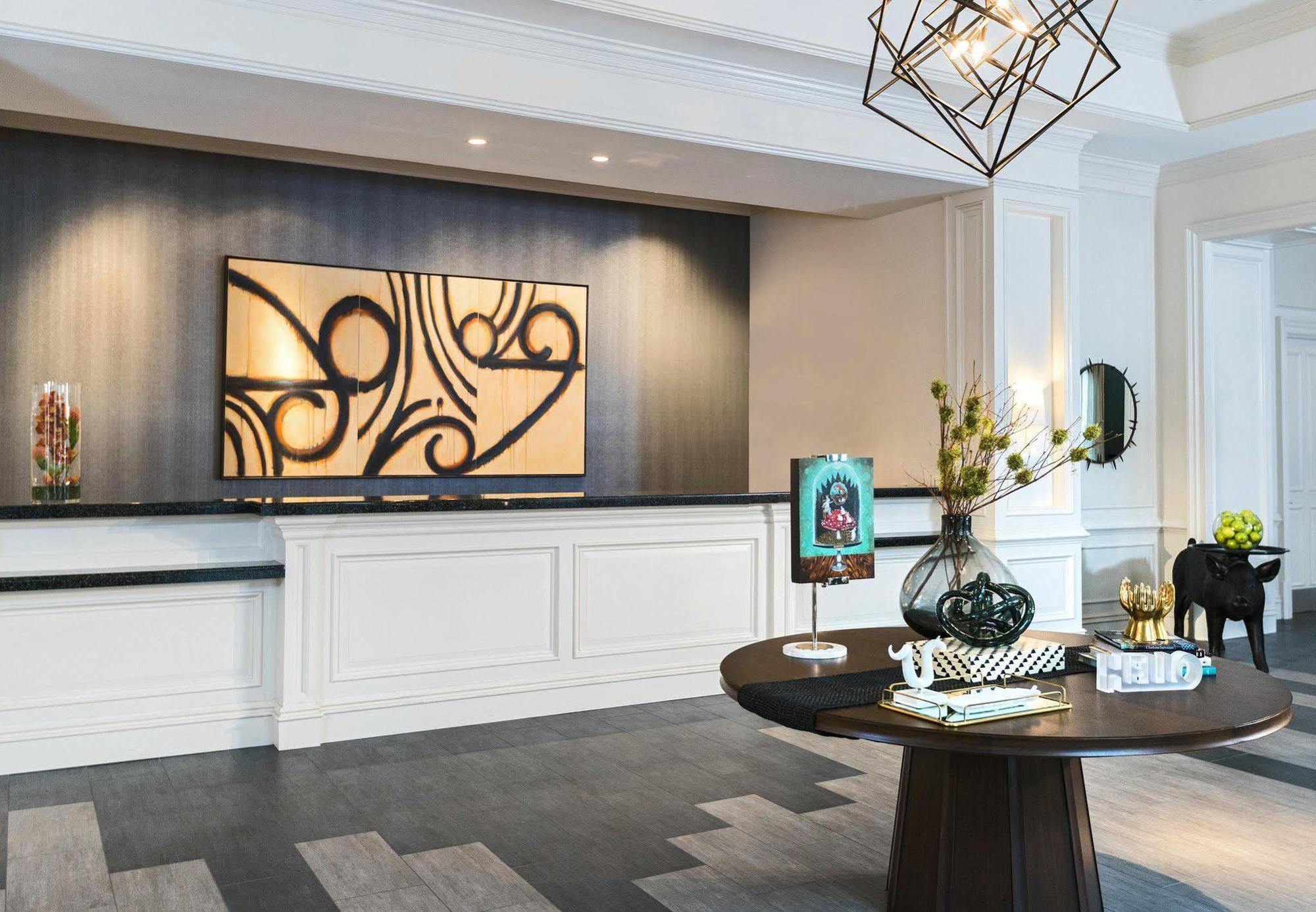 The Lindy Renaissance Charleston Hotel Bagian luar foto